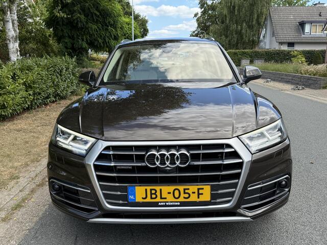Audi Q5 2.0 TFSI quattro 252PK S-LineoPanooLeder