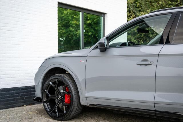 Audi Q5 55 TFSI e S-Line Massage Nardo Grey B&O Panorama