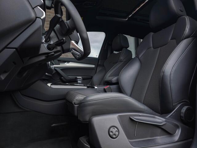 Audi Q5 Sportback 50TFSIe | All Black | 21" | Pano | Keyless | Matrix | Sfeerverl.|
