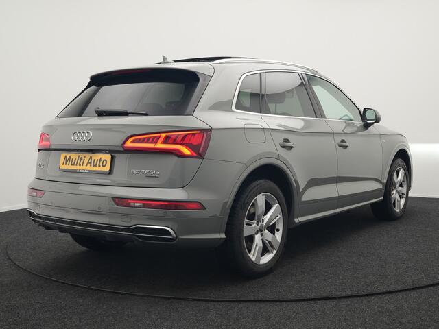 Audi Q5 50 TFSI e Quattro S Line Plug In Hybrid 299pk Dealer O.H PHEV | Panodak | Adaptive Cruise | Head Up | Camera | Virtual | Apple Carplay | Keyless | 19" L.M |
