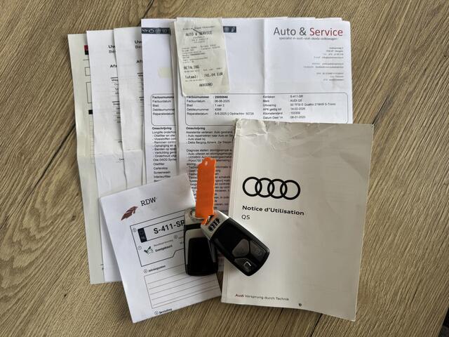 Audi Q5 50 TFSI e quattro S edition GRATIS Afleverpakket! | Schuif/kantel dak | Voorstoelen Verwarmd |