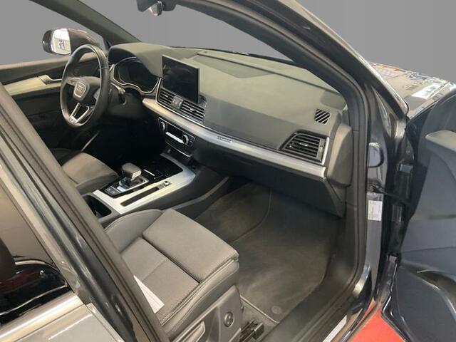 Audi Q5 50 TFSIe 299pk PHEV Quattro S Line int. / Head Up / Trekhaak / Matrix LED / Adaptive Cruise / Wordt Verwacht