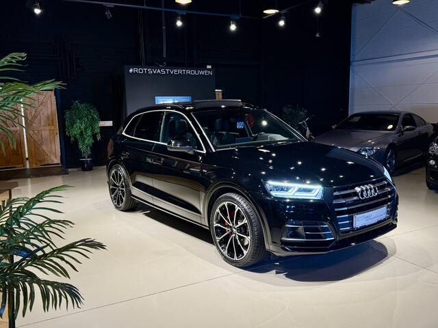 Audi Q5 55 TFSIe Quattro S-Line Pano|Luchtvering|ACC|Camera Zwart