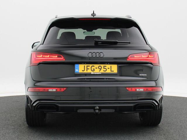 Audi Q5 50 TFSi e 299 Pk Automaat S-Line Competition | Trekhaak | B&O Audio | 360 Camera | Luchtvering | Navigatiesysteem | Elektrische Achterklep | 21 Inch | 6.179 Km!