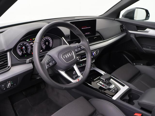 Audi Q5 55 TFSI e S edition Competition | 367 PK | SoH 93% | Automaat | Multifunctioneel stuurwiel | Adaptive Cruisecontrol | Panoramadak | Wegklapbare trekhaak |