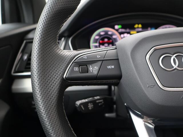 Audi Q5 55 TFSI e S edition Competition | 367 PK | SoH 93% | Automaat | Multifunctioneel stuurwiel | Adaptive Cruisecontrol | Panoramadak | Wegklapbare trekhaak |