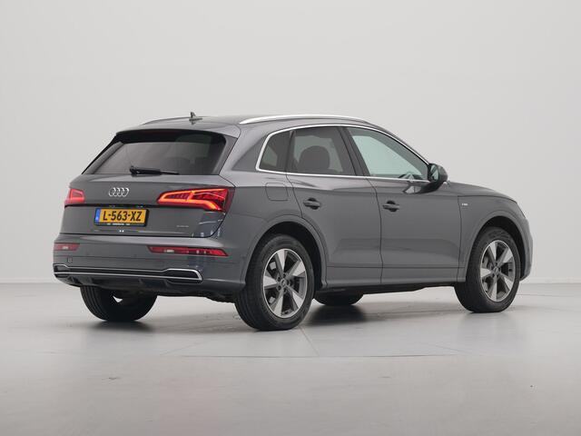 Audi Q5 50 TFSI e 300pk quattro S-Line edition Navigatie Wegkl. trekhaak 360 Camera Stoelverwarming
