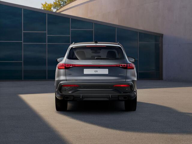 Audi Q5 S edition 2.0 TFSI e 220 kW / 299 PK SUV | Optiekpakket zwart | Techniekpakket plus | Elektrische stoelen voor | Ambiente verlichting |