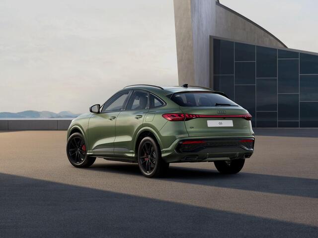 Audi Q5 Sportback S edition Competition e-hybrid 270 kW / 367 PK | Techniekpakket plus | Panoramadak | Carbon interieur | Ambiente verlichting |