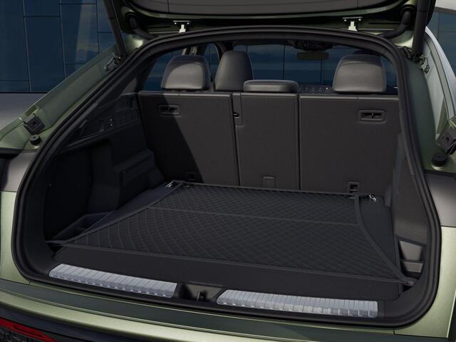 Audi Q5 Sportback S edition Competition e-hybrid 270 kW / 367 PK | Techniekpakket plus | Panoramadak | Carbon interieur | Ambiente verlichting |
