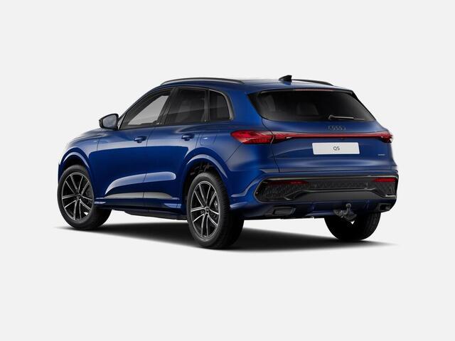 Audi Q5 2.0 TFSI e-hybrid quattro S edition 299 PK · Tech pro · Glazen panoramadak · Elek. wegklapbare trekhaak · 20" LM Velgen