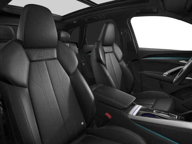 Audi Q5 2.0 TFSI e-hybrid quattro S edition 299 PK · Tech pro · Glazen panoramadak · Elek. wegklapbare trekhaak · 20" LM Velgen