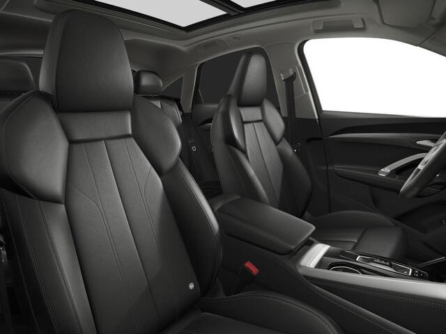 Audi Q5 Sportback 2.0 TFSI e-hybrid quattro Advanced edition 299 PK · Techniekpakket plus · Panorama-glasdak · Trekhaak, elektr. wegklapbaar