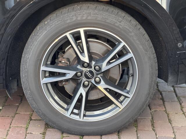 Audi Q5 50 TFSI e S edition | massage | luchtvering | trekhaak