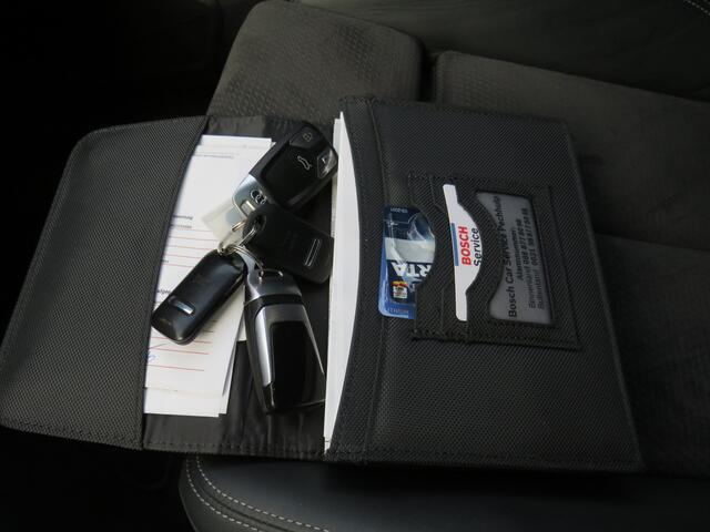 Audi Q5 2.0 TFSI quattro Launch Edition S-Line * Rijklaarprijs incl. garantie * Panoramadak * Camera * Led Koplampen * Electr. A-Klep *