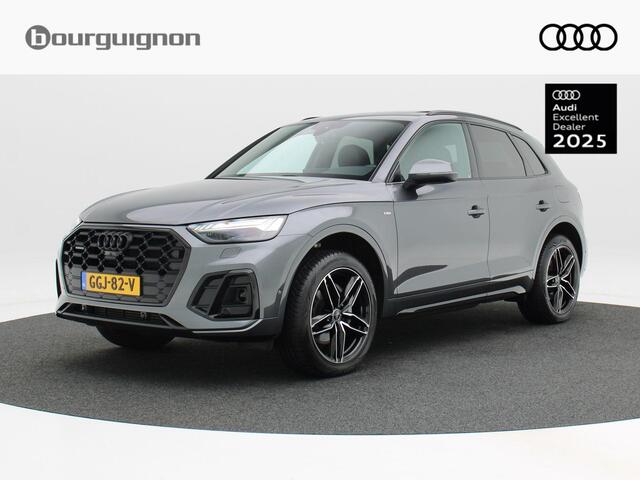 Audi Q5 50 TFSi e 299 Pk Automaat S-Line Competition | Panoramadak | B&O | 360° Camera | Adaptive Cruise | Trekhaak | LED | 20 Inch | 19.862 Km!!