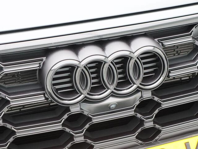 Audi Q5 50 TFSi e 299 Pk Automaat S-Line Competition | Panoramadak | B&O | 360° Camera | Adaptive Cruise | Trekhaak | LED | 20 Inch | 19.862 Km!!