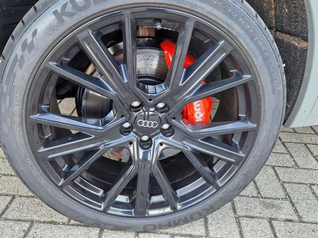 Audi Q5 50 TFSIe 299pk S-Line Black Line Quattro Matrix Luchtvering Distrikt groen!