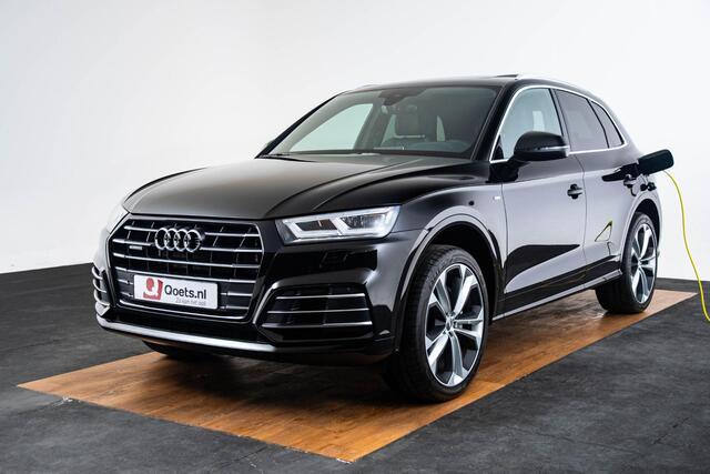 Audi Q5 55 TFSI e quattro Competition S-Line - Panoramadak - B&O - Achterbank plus - Parkeerhulp plus - Buitenspiegels, elektrisch inklapbaar - Interieurvoorverwarming - Zonwering achterportierruiten - Multifunctioneel stuur plus -