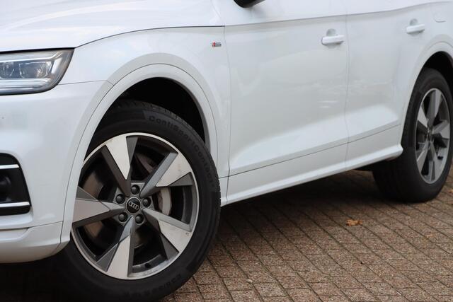 Audi Q5 55 TFSI e quattro Competition S-Tronic 367pk