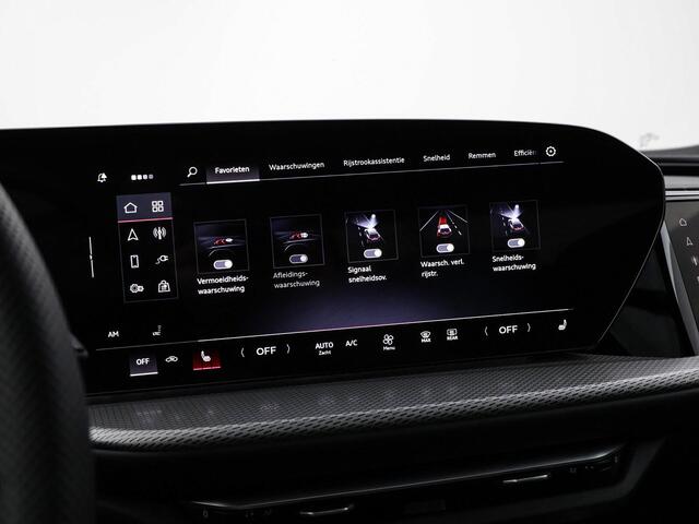 Audi Q5 Sportback 2.0 TFSI e-hybrid quattro S edition 299 PK · Glazen panoramadak · Tech plus · Trekhaak elek. wegklapbaar · Elektrisch verstelbare voorstoelen