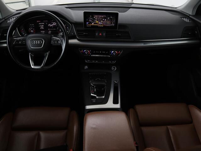 Audi Q5 2.0 TDI quattro Sport | Leder | Stoelverwarming | Trekhaak | Virtual Cockpit | Navigatie | Keyless | Xenon | Elektrische stoelen | Climate control | Parkeerhulp | Cruise control