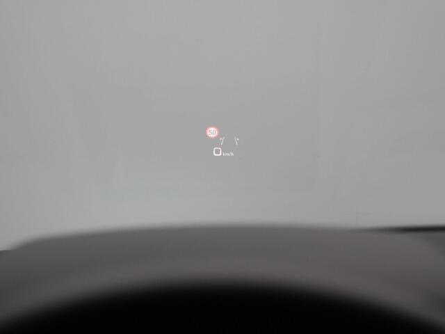 Audi Q5 55 TFSI e S tronic quattro S edition Competition / S-Line | Trekhaak | Luchtvering | Geheugen-/massagestoel | Head-up display | Bang & Olufsen | Leder/alcantara