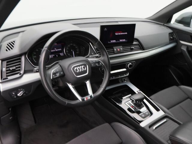 Audi Q5 50 TFSi e 300 Pk Automaat S-Line | Full LED | Adaptive Cruise | Trekhaak | LED | CarPlay | 19 Inch | Stoelverwarming