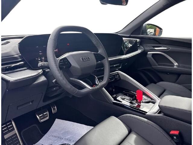 Audi Q5 2.0 TFSI 367pk e-hybrid quattro S edition | Trekhaak | Camera | Stoelverwarming