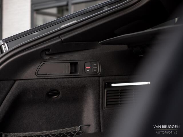 Audi Q5 Sportback 55 TFSI e S-Line Pano RS-Stoelen Luchtv Trekh B&O 21"