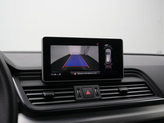 Audi Q5 50 TFSI e 299 pk S-tronic quattro S-Line | Panoramadak | Trekhaak | Geheugenstoel | Matrix LED | Achteruitrijcamera