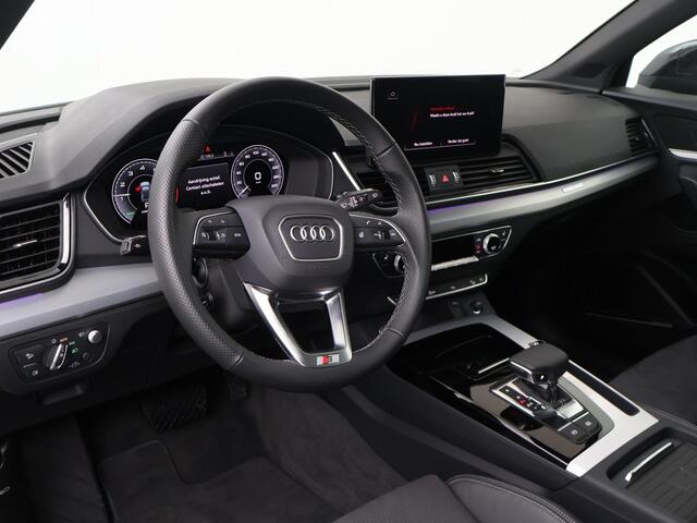 Audi Q5 Sportback 55 TFSI e S edition Competition | 367 PK | SoH 95% | Trekhaak | Panoramadak | Luchtvering | Head-up display | Matrix LED koplampen | 21" LM velgen | B&O premium sound | S line |