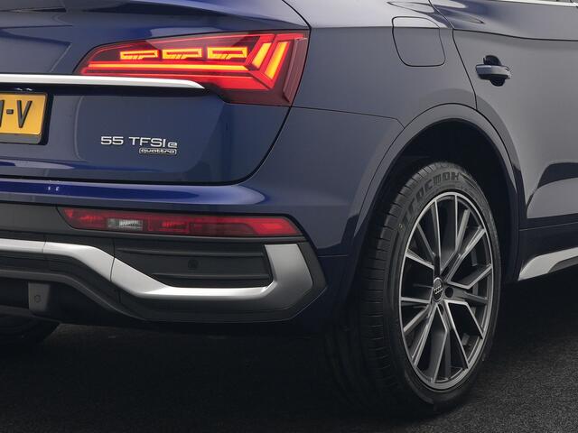 Audi Q5 Sportback 55 TFSI e Quattro S Line Plug in Hybrid 367pk PHEV | Trekhaak af Fabriek | Alcantara Sportstoelen Verwarmd | Adaptive Cruise | Apple Carplay | Virtual | Navigatie | Camera | DAB |