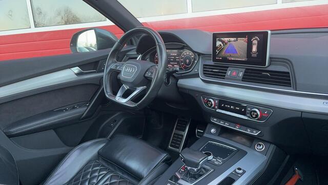 Audi Q5 2.0 TFSI quattro Launch Edition S-LINE / LUCHTVERING / RS STOEL / PANORAMADAK / KEYLESS / BANG&OLUFSEN / CAMERA / FULL LED / CARPLAY / NL-AUTO
