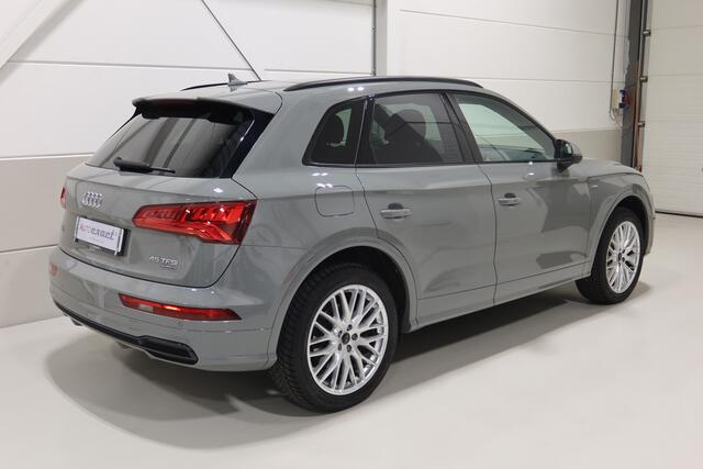 Audi Q5 45 TFSI quattro I S edition I Nardo Grijs I S-Line I Panoramadak