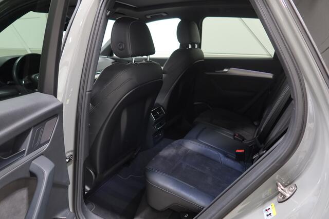Audi Q5 45 TFSI quattro I S edition I Nardo Grijs I S-Line I Panoramadak