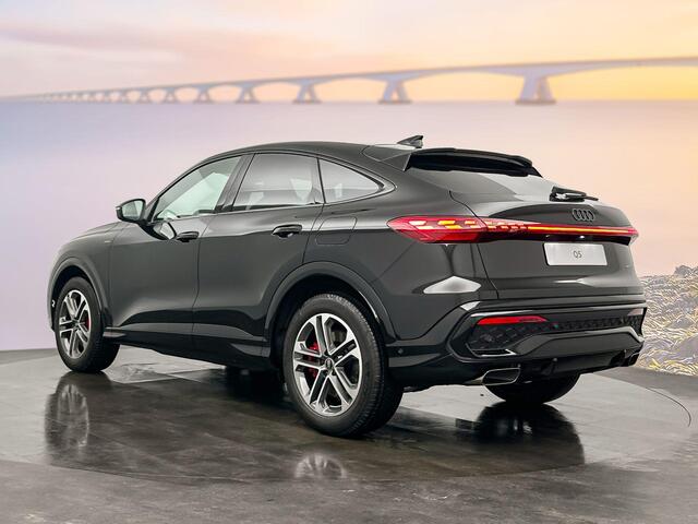 Audi Q5 Sportback S edition Competition e-hybrid 270 kW / 367 PK Spo