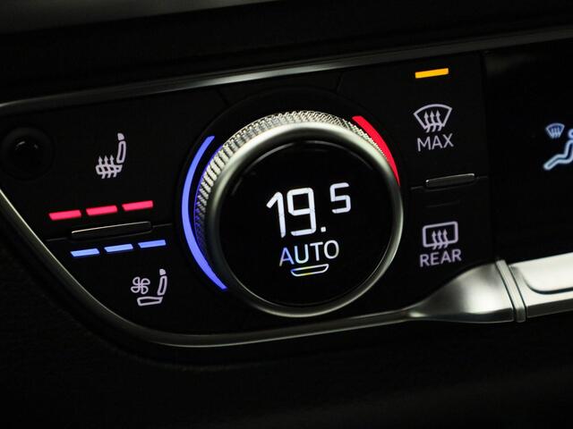 Audi Q5 50 TFSIe 220kW/299PK S edition quattro · Panoramadak · Camera · Elektrische Stoelverstelling · Apple/Android Car Play · Trekhaak · Leder · Garantie t/m 11-06-2030 of 100000km