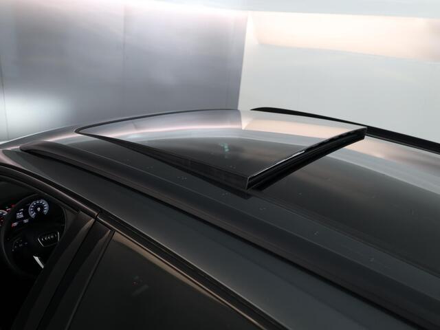 Audi Q5 50 TFSI e S-line Competition 299pk | Panoramadak | Wegklapbare trekhaak | B&O Audio