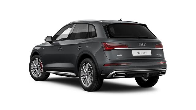 Audi Q5 55 TFSI e S edition Competition Trekhaak - Panoramadak - Privacy glas - Head up - Sportstoelen - stoelverwarming - Assistentiepakket Parking - Achterbank plus - Interieurvoorverwarming - Zonwering -