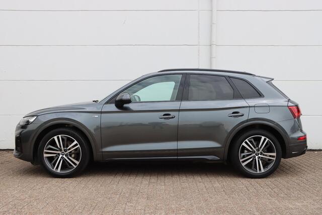 Audi Q5 50 TFSI e quattro S Edition Competition 300pk S-Tronic | Pano | Luchtvering