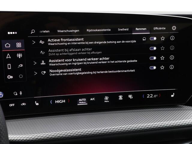 Audi Q5 2.0 TFSI e-hybrid quattro S edition 299 PK · 20" LM Velgen · Tech pro · Adaptieve luchtvering · Elek. wegklapbare trekhaak