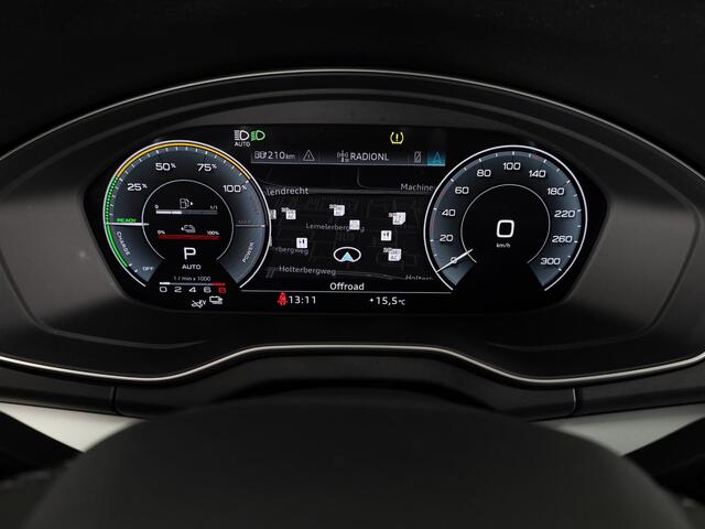 Audi Q5 50 TFSI e S edition Competition 299pk | Adaptieve cruise controle | Stoelverwarming | 21 inch Lichtmetalen velgen | Navigatie