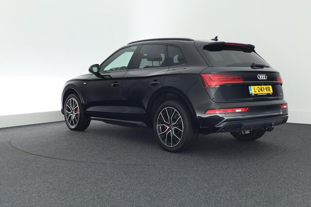 Audi Q5 50 TFSI e 299pk S edition Leder Trekhaak Camera Stoelverwarming Virtual Cockpit Navigatie S-Line
