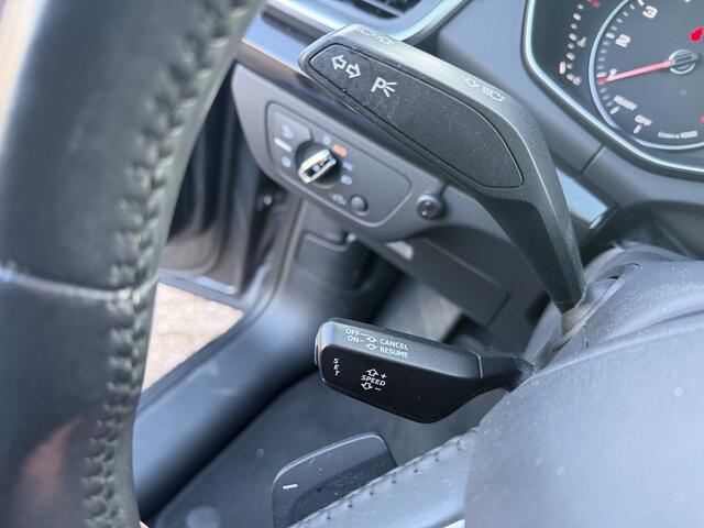 Audi Q5 2.0 TFSI quattro Launch Edition Carplay/Pano/Cam/Stoelverw/Leer