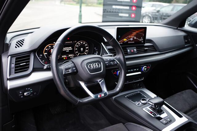 Audi Q5 55 TFSI e 367 PK Quattro Competition S-Line PHEV, Luchtvering, Panoramadak, Camera