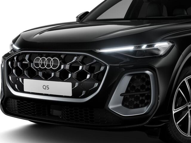 Audi Q5 2.0 TFSI e-hybrid quattro S edition 299 PK Panorama dak · Trekhaak · Luchtvering · Tech Plus