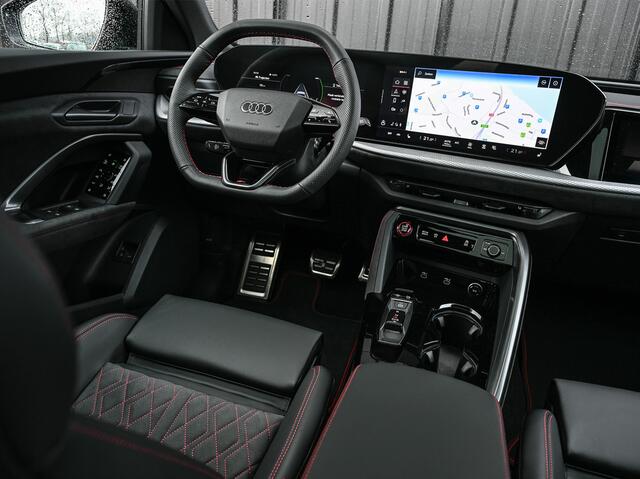 Audi Q5 Sportback 2.0 TFSI e-hybrid quattro S edition Competition 368pk | Luchtvering S-Seats | Panoramadak | Trekhaak | Digital Oled | Adaptive Cruise | Tech Plus | 360 Camera | Memory | Ambiance interieur |