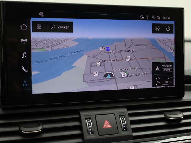 Audi Q5 50 TFSIe 220kW/299PK S Line · Panoramadak · Apple/Android Car Play · Adaptive Cruise Control · Leder/stof · Drive select