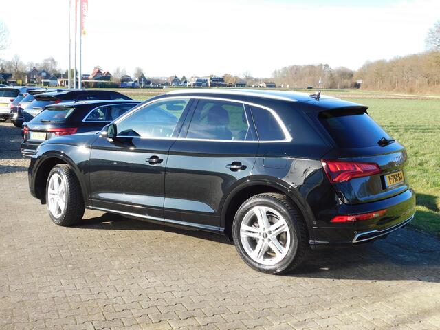 Audi Q5 55 TFSI e quattro Competition, S-line, 360° Camera, Trekhaak, ACC,